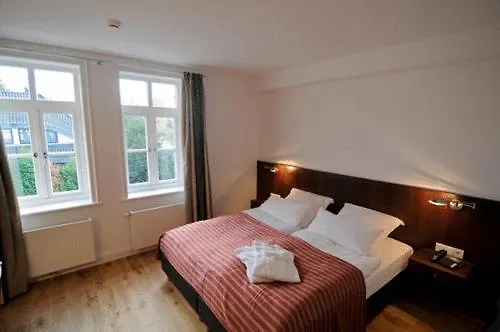 Hotel Am Burgmannshof 4*